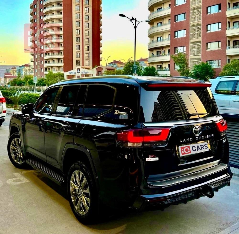 تويوتا لاندكروزر